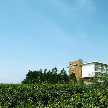 Jeju Aerospace Hotel Seogwipo Exterior photo