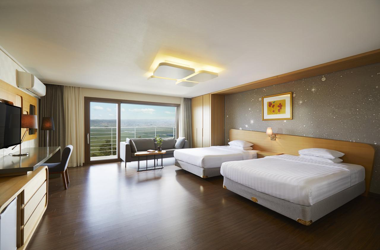 Jeju Aerospace Hotel Seogwipo Exterior photo